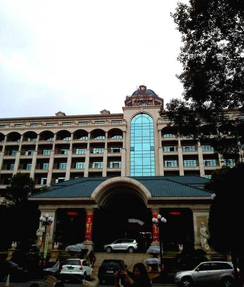 Qingyuan Hengda Hotel Εξωτερικό φωτογραφία